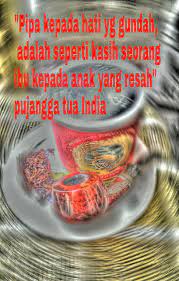 Letakkan paip anda di dalam beg untuk mengisi (ini menghalang gangguan.) Pipa Malaya