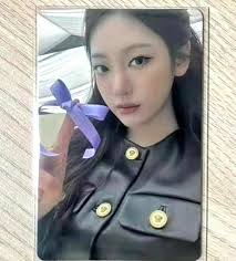 Winter Aespa Holographic Hearts Photocard 2 Card Set #7 Aespa Ninnin  KNOCKIN ON YOUR HEART Ball