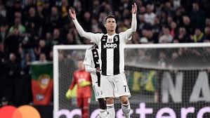 Welcome to the official instagram profile of juventus ⚪⚫ #finoallafine @liveahead juve.it/cise30ry2zk. Yuventus Ayaks 1 2 Kak Sygral Krishtianu Ronaldu Sport Ekspress