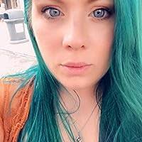 Casey Evers's Instagram, Twitter & Facebook