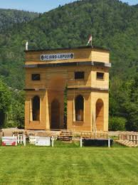 Buvette et barbecue sur place dès 20h00 à la salle polyvalente. Feu De Saint Jean Lepuix Giromagny 90200 Fete