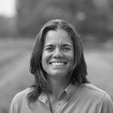 Mary Phipps's Instagram, Twitter & Facebook