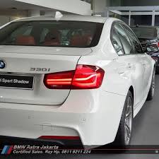 Em sua sétima geração, o novo série 3 chega ao brasil totalmente reformulado, trazendo a nova identidade global da marca e novidades tecnológicas. 3 Series Diskon Besar Bmw 330i M Sport Shadow 2018 Promo Stock Terakhir Mobilbekas Com