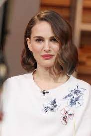 Natalie Portman Tousled Bob Natalie Portman Short Hair Bob Hairstyles Short Hair Styles