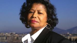 Mãe do cantor Michael Jackson, Katherine Jackson, está à beira da morte