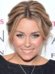 Pin By Naomi Ferguson On Hair And Or Accessiories Hair Styles Center Part Hairstyles Lauren Conrad Hair
