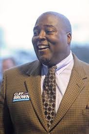 Cliff Brown's Instagram, Twitter & Facebook