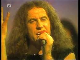 Joyeux anniversaire à mon idole Klaus 🦂❤️🎂🍾🥂