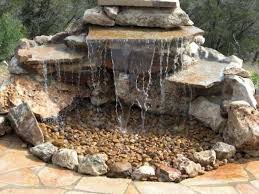 50 Unique Rock Garden Ideas For Backyard Decoomo Com Diy Gartenbrunnen Wasserfall Garten Brunnen Garten