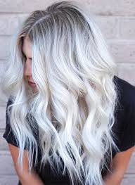 If you want a hair color that makes you truly stand out from the crowd, try platinum. Perfect Beach Blonde And Bronde Hair Color Ideas For Women To Make Them More Cute Attractive Browse Here For Hair Styles Blonde Hair Color White Blonde Hair