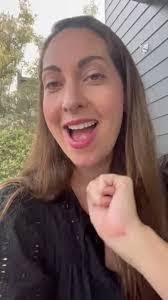 Cara Hawk's Instagram, Twitter & Facebook