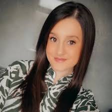 Natasha Thorne (@xNatasha)