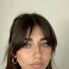 Carmen Peck's Instagram, Twitter & Facebook