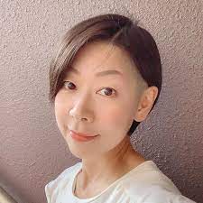 kiyomi moritaはinstagramを利用しています ０ ゼロ ミリに刈り込んだ姿を 私自身の記念のためにアップします 昨日の動画を撮ったあと もっと鏡に近づいて 念入りにバリカンをあてました ツーブロックの境目も バリカン ツー