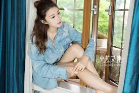 kelagirls克拉女神]2017-06-18《“菲”常知足》菲菲牛仔外套与性感美足玉脚私房写真集_娱乐吧