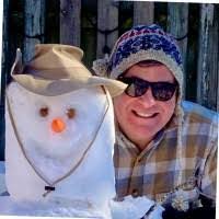 Thaddeus Perry's Instagram, Twitter & Facebook