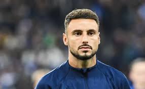 Bayer in need of experienced French defender Jonathan Clauss