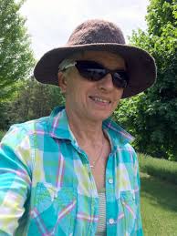 How to keep your skin safe while working in the sun