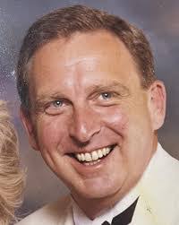 Gordon Ewing's Instagram, Twitter & Facebook