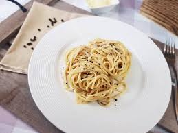 Spaghetti Cacio E Pepe Ricetta Cremosa