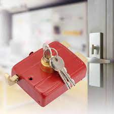 Find the best front door door locks & lock mechanisms at the lowest price from top brands like kwikset, august, yale & more. Heavy Duty Deadbolt Lock Security Door Lock Red Nightlatch With Keys For Front Door Gate Single Cerradura Puerta Door Locks Aliexpress