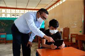 Clases presenciales en colegios desde el 19 de abril en el perú mediante un comunicado del ministerio de educación, se informó que las clases presenciales retornarán desde el 19 de abril de forma gradual y voluntario. Minedu Anuncia Que Ano Escolar 2021 Se Iniciara El 15 De Marzo Noticias Agencia Peruana De Noticias Andina