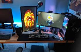 Need a computer monitor for your home office? 30 Dual Monitor Setup Ideas For Gaming And Productivity