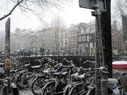 Precipitaciones en primavera y otoño. El Tiempo En Amsterdam Clima Y Temporadas Para Viajar