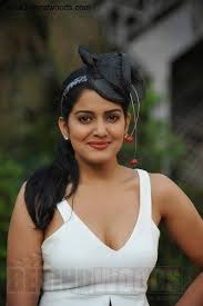 Pursue the best match hot. Spicy Pic Very Hot And Sweet Actress Huge Cleavage And Navel Show