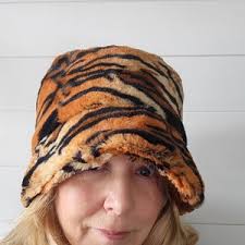 Rare OCELOT Print HAT + TIGER Print Scarf *last Chance!! *vintage Beauties* 