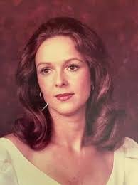 Peter Helwig's Instagram, Twitter & Facebook