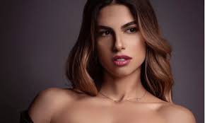 Η τριάδα των μπλε του survivor 4 έσπασε. Survivor Xristina Kefala Ayth Einai H Nyn Toy Prwhn Ths Marialenas Poy Mpainei Sto Rialiti Pics Sportime Gr