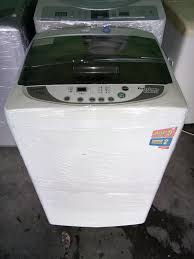 Selepas diperiksa, didapati sensor pintu telah rosak menyebabkan signal tidak dapat mesin basuh ini boleh wash tetapi tidak boleh rinse dan spin. Mesin Basuh Sharp 6 5kg Wanmas Electrical Furniture Facebook