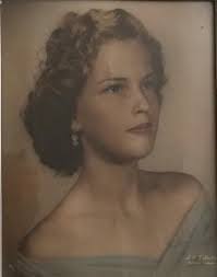 Anna Mcgriff's Instagram, Twitter & Facebook