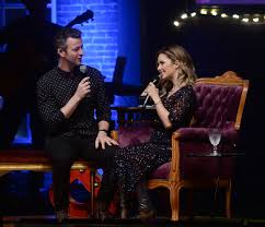 His zodiac sign is libra sandy is a 38 year old brazilian singer. Em Show Emocionante Sandy E Lucas Lima Cantam Juntos E Alegram Os Fas Jetss