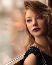 Tuana selduz(adını feriha koydum styling). Adini Feriha Koydum Dizisinin Cansu Su Sedef Sahin In Makyajsiz Hali Gundem Oldu