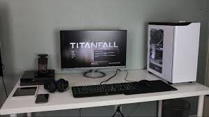 Black And White Pc Setup White Black Pc Gaming Setup Google Search Custom Pc Computer Setup Computer Desk Setup