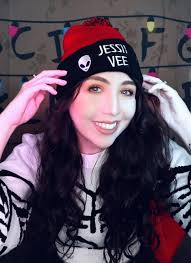 Jessii Vee | Stay In Your Magic ✨ | Instagram