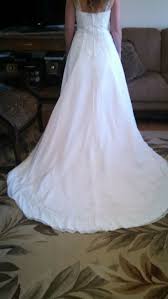 David S Bridal Wedding Dress White Size 10 Style V9010 Train And Intricate Bead Davids Bridal Wedding Dresses Wedding Dresses Wedding Dress Styles