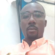 Depuis la classe de 3ème, j'avais pour ambition d'être un ingénieur. Ce  n'est qu'en 2013 en classe de seconde C, que j 'ai eu la grâce d'assister à  une journée carrière de