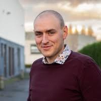 400+ Profile mit dem Suchbegriff „Dees“