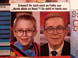 Die komödie aus dem jahr 1990 gehört zu den weihnachtsklassikern unter den filmen. Einen Halben Meter Uber Einem Klo Entdeckt De