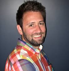 Clinton campaign appoints new LGBT liaison