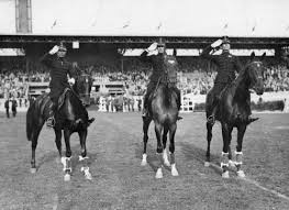 Het is nog altijd het grootste sportevenement dat ons land ooit heeft bij uitgeverij balans verscheen recent zijn boek: File Nederlandse Landenteam Eventing Olympische Spelen 1928 Jpg Wikipedia
