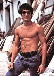 Das bild steht in hochauflösender. Bruce Lee Starb Vor 44 Jahren