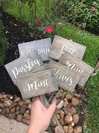 20 Darling Garden Markers To Decorate Your Garden Plant Signs Herb Markers Herb Garden Design