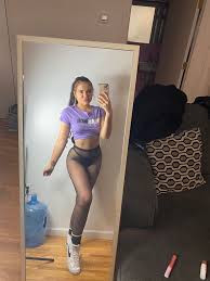 Athletic redhead Nala gets naked in runners while working out at a gym -  Pichunter