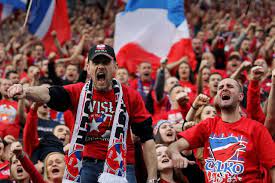 Wisla Krakow Legia Warszawa Kibice Pokazali Moc Gorace I Czerwone Trybuny Na Meczu Gazeta Krakowska