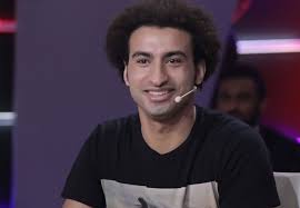 ولكن عندما تسير مهمة على نحو خاطئ. Ø¹Ù„ÙŠ Ø±Ø¨ÙŠØ¹ ÙŠØ·Ù„Ø¨ ÙŠØ¯ Ù…Ù†Ø© Ø¹Ø±ÙØ© Ù…Ù† ÙˆØ§Ù„Ø¯ØªÙ‡Ø§ Ù…Ø§Ø°Ø§ ÙØ¹Ù„Øª