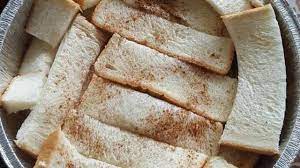 Terlebih lagi jika kamu menyukai rasa manis dan gurih. Cara Membuat Puding Roti Tawar Sendiri Di Rumah Sederhana Dan Enak Banget Lifestyle Liputan6 Com